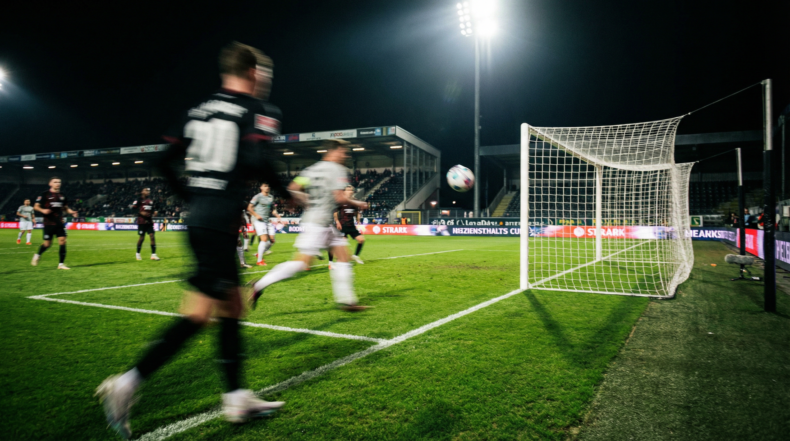 Lewandowski zmarnował kluczową szansę, ale media go chwalą: "Walczak"