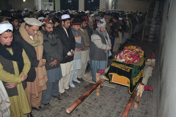 Pogrzeb chłopca zabitego podczas ataku na szkołę w Peszawarze