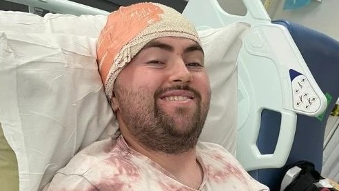 Sean trpí nevyliečiteľnou rakovinou.