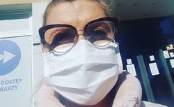 Mężowi Skrzyneckiej odmówiono pomocy w szpitalu: Osunął się z bólu na kolana, nikt do niego nie podszedł