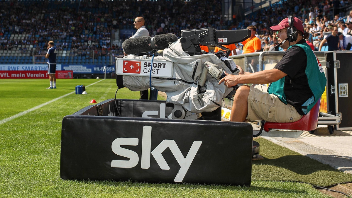 Niemiecki Związek Piłki Nożnej (DFB) i Bundesliga chcą być w gronie pierwszych federacji, które przetestują system powtórek dla sędziów do rozstrzygania spornych sytuacji. Na początku marca odpowiedzialna za stanowienie zasad gry w piłkę nożną Międzynarodowa Rada Piłkarska (IFAB) zdecyduje, czy w ogóle dojdzie do takich prób.