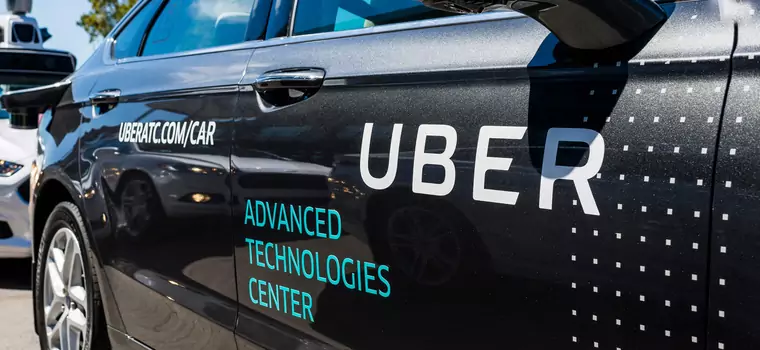 Uber już za rok chce wprowadzić autonomiczne taksówki