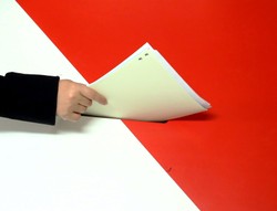 Sondażownie przestrzeliły? Faworytem w badaniach było PO