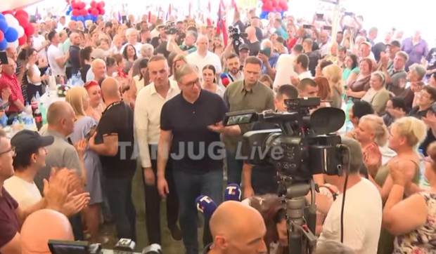 Vučić u Vladimirovcima 