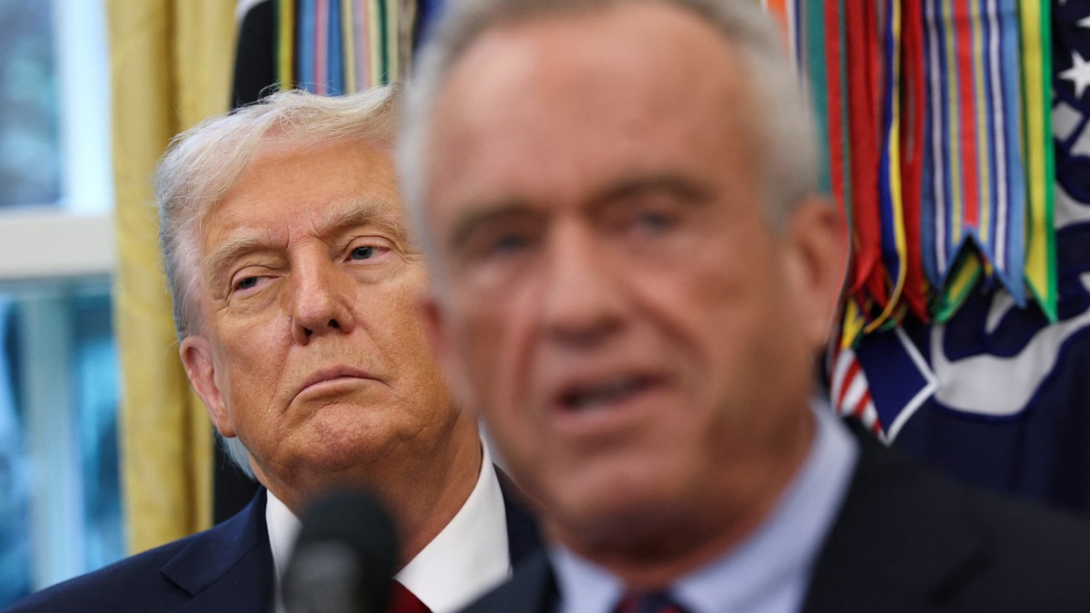 Donald Tramp, Robert Kenedi Mlađi