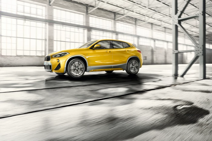 BMW X2