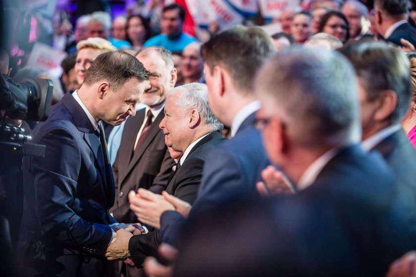 Wałęsa: Będziemy mieli wojnę domową, jeśli...