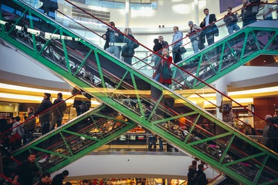 PKB Polski spadnie w drugim kwartale o 8-10 proc. [PROGNOZY ANALITYKÓW]