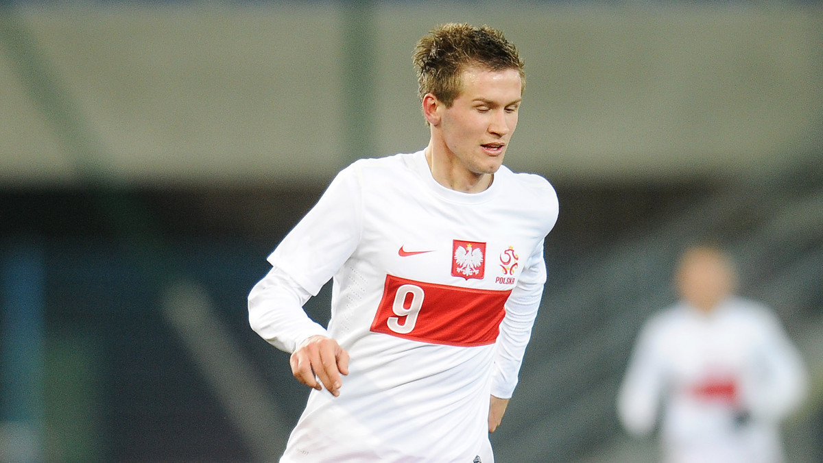 Piotr Parzyszek strzelił dwa gole dla De Graafschap w wygranym meczu 6:1 (3:0) z FC Oss. Dla młodzieżowego reprezentanta Polski było to jedenaste i dwunaste trafienie w bieżącym sezonie, tym samym został liderem w klasyfikacji strzelców drugiej ligi holenderskiej.