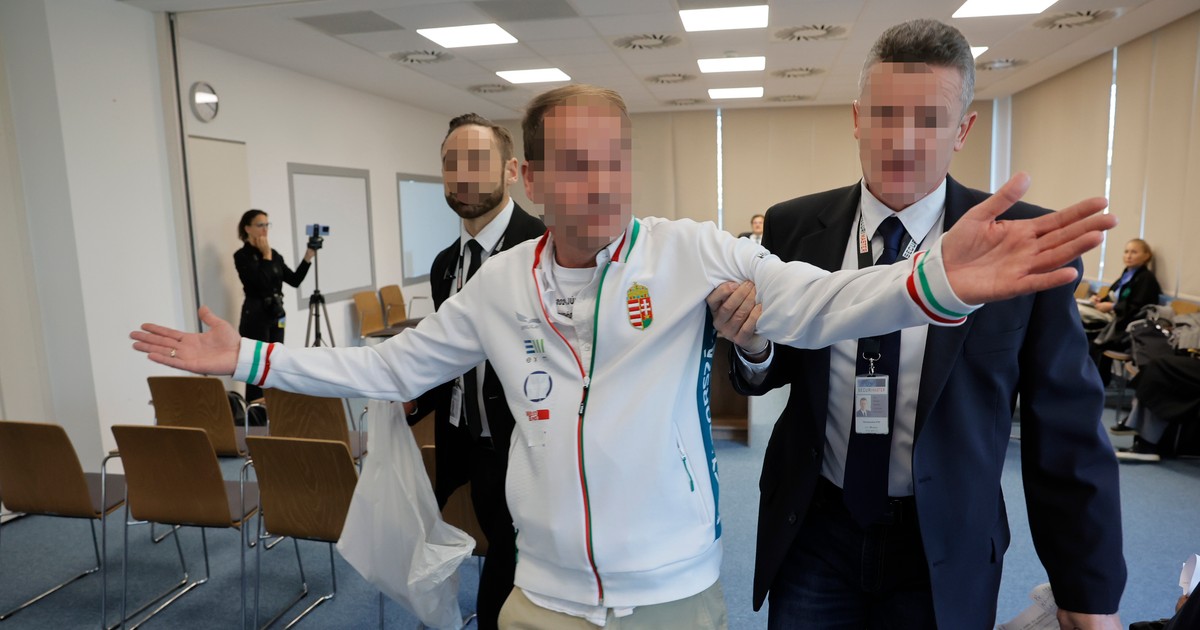 Botrány a tárgyalóteremben! Nem tanult az előző napból a korrupciós ügy fővádlottja: ismét kivezették dr. K. Tamást