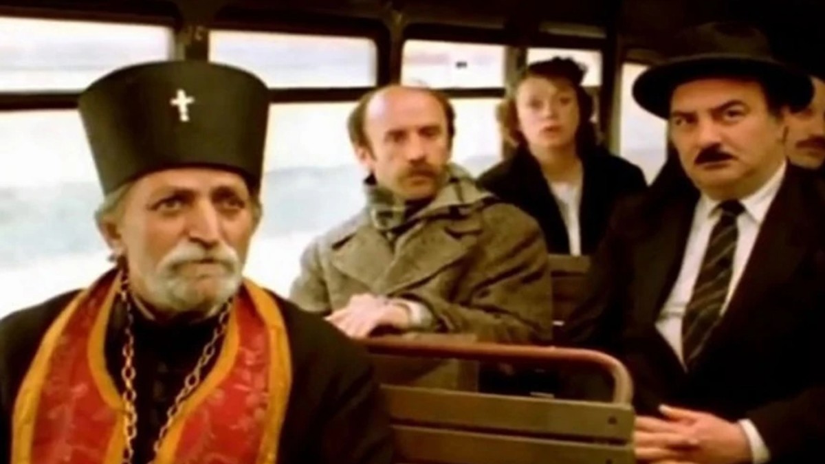 Film "Ko to tamo peva"