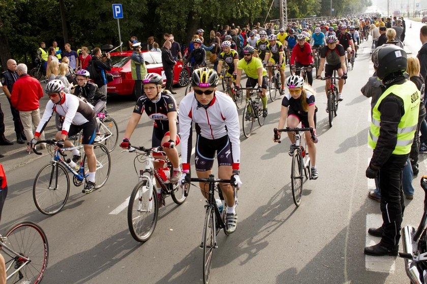 Wyścig Škoda Poznań Bike Challenge. Utrudnienia komunikacyjne w całym mieście.