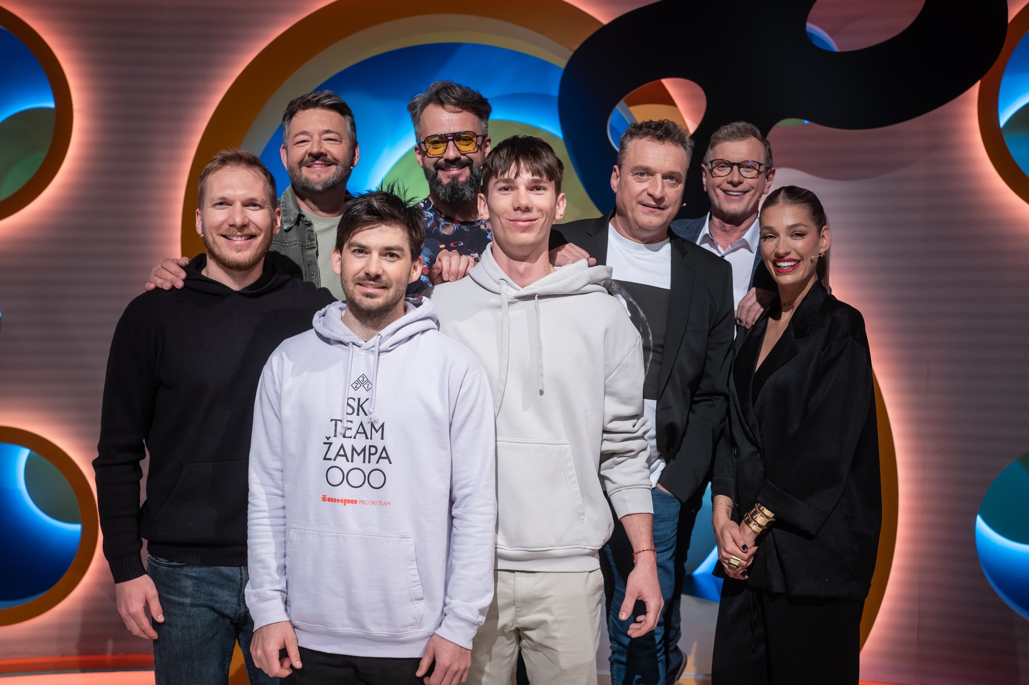 Relácia TV JOJ Inkognito - bratia Žampovci a Jasmina Alagič.