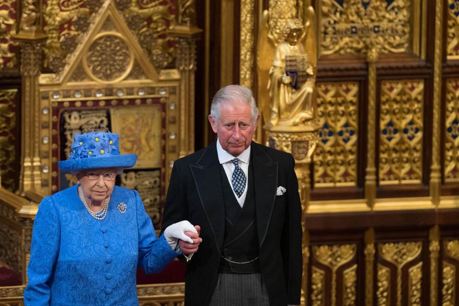 Erzsébet királynő és Károly herceg/Fotó: GettyImages