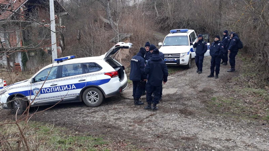 Potera za malčanskim berberinom i Monikom