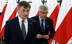 Kuchciński: Decyzje Sejmu ws. Trybunału Konstytucyjnego są ważne. Z rezolucją się zapoznamy
