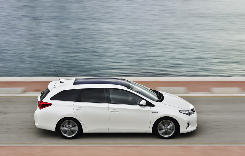 Toyota Auris Touring Sports