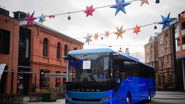 elektryczne autobusy wyjeżdżają z miast. to nowy standard