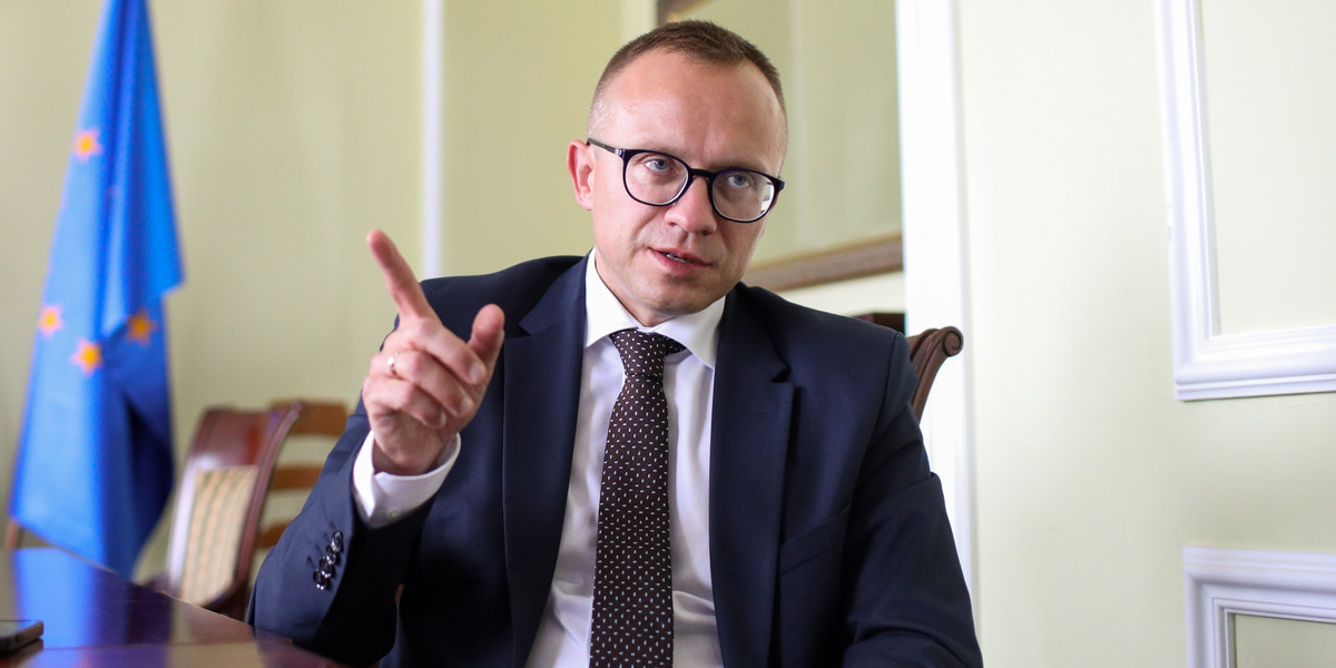 Jak ujawnił wiceminister finansów Artur Soboń, rząd przewiduje utrzymanie zerowej stawki VAT na żywność nawet do końca 2023 r. 