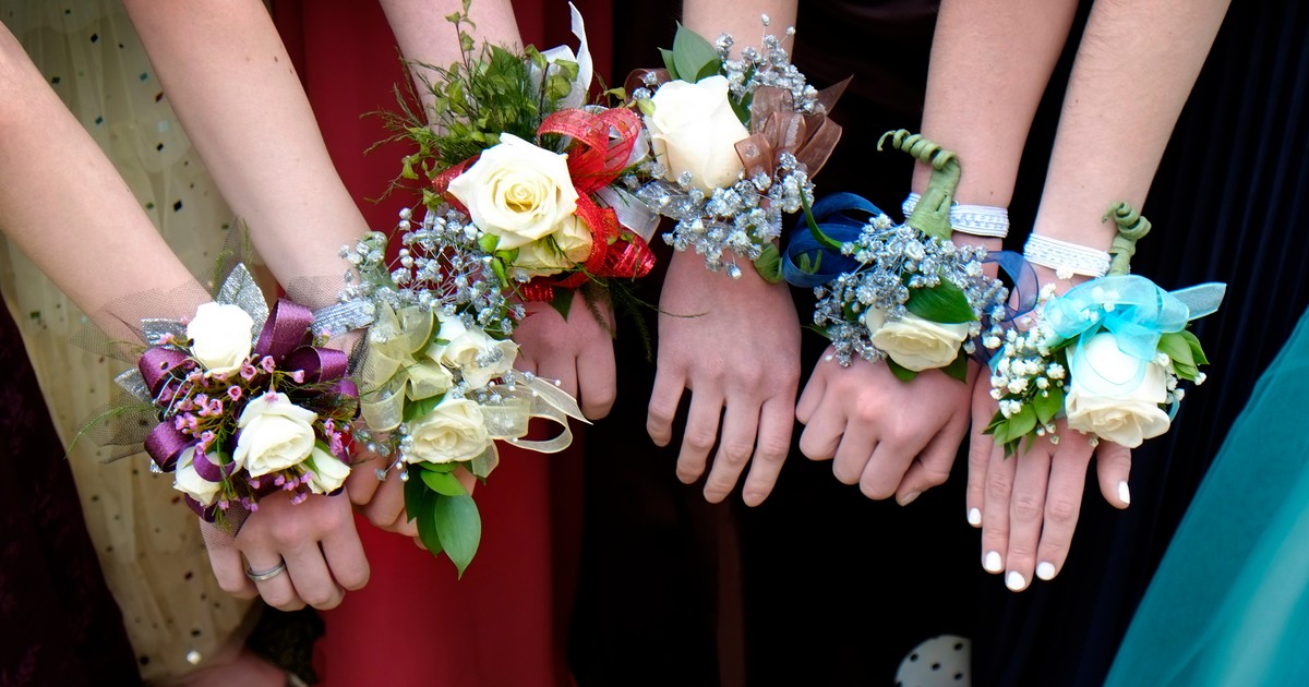 Oglądam kosztorys studniówki. "Koszty rosną. No, ale co — dziecku odmówisz..."