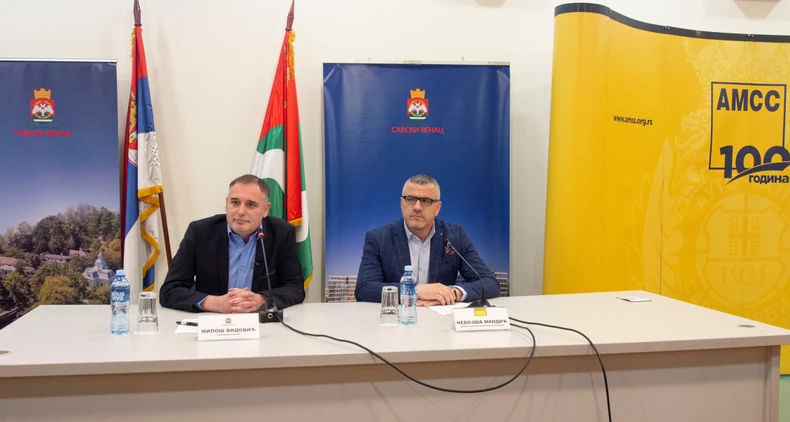 Predsednik GO Savski venac Miloš Vidović i direktor Sektora komercijalnih poslova Nebojša Mandić 