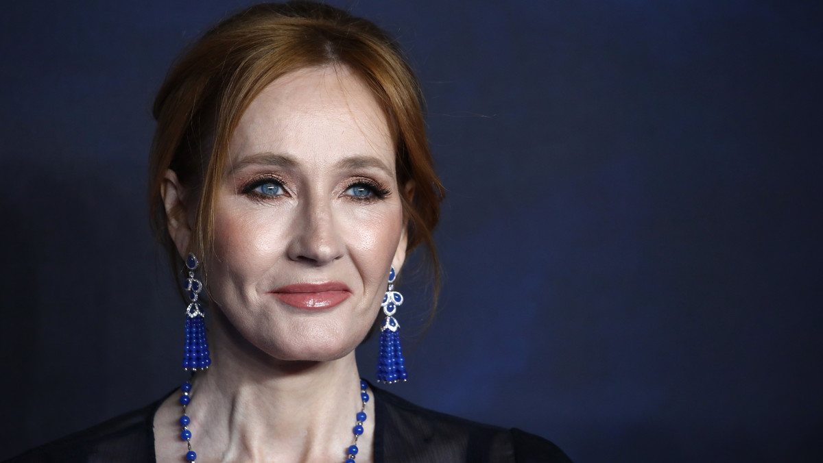 Koronawirus na świecie. J.K. Rowling była zakażona koronawirusem