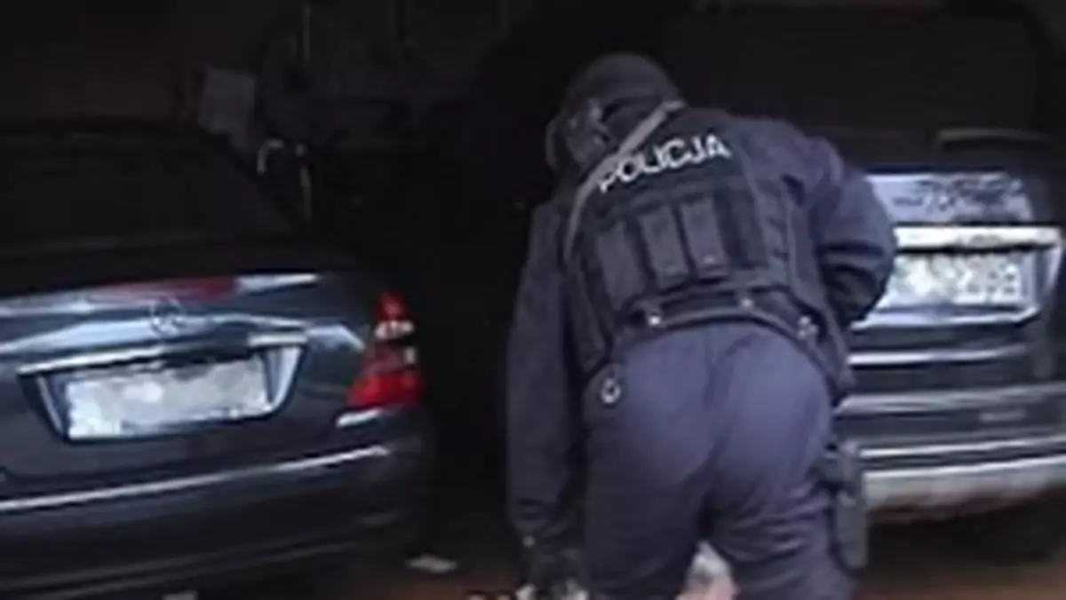 Policja: zatrzymani sprawcy kradzieży paliwa