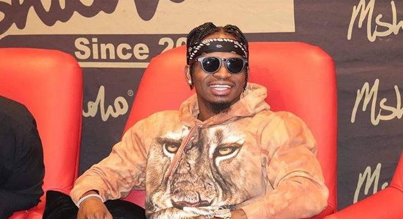 Diamond forced to speak after fans accused him of refusing to help ailing singer Hawa