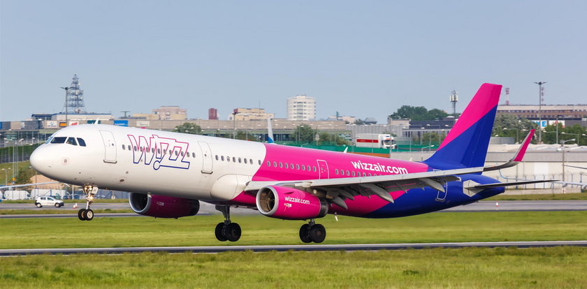 Wizzair znów to zrobił. Podróżni latający z tych polskich miast nie będą zadowoleni