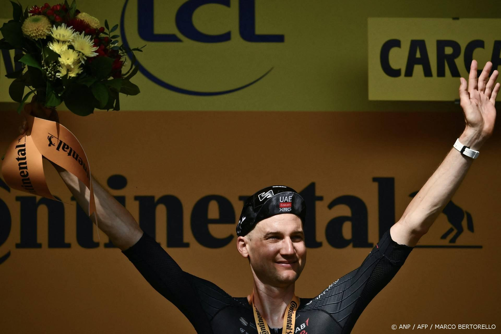Tim Wellens vergeet overwinningsgebaar na Tour-zege