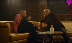 Janusz Chabior w teledysku Quebonafide "Szubienicapesytycydybroń"