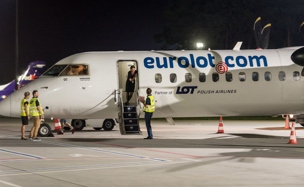 Awaria bombardiera LOT-u. Lądował na Lotnisku Chopina w asyście straży pożarnej