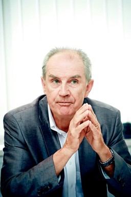 Mordasewicz krytykuje program dofinansowania zatrudnienia młodych Komorowskiego