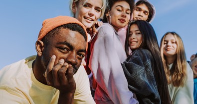 A következő nagy Ő csak egy húzásnyira van, és egyéb hazugságok, amiket elhiszünk az online randizásról