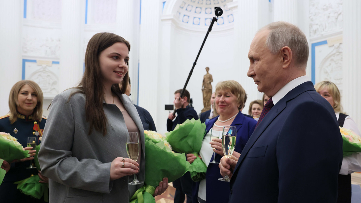 Kreml potwierdza: trwa rekrutacja kobiet. Będą walczyć w Ukrainie?