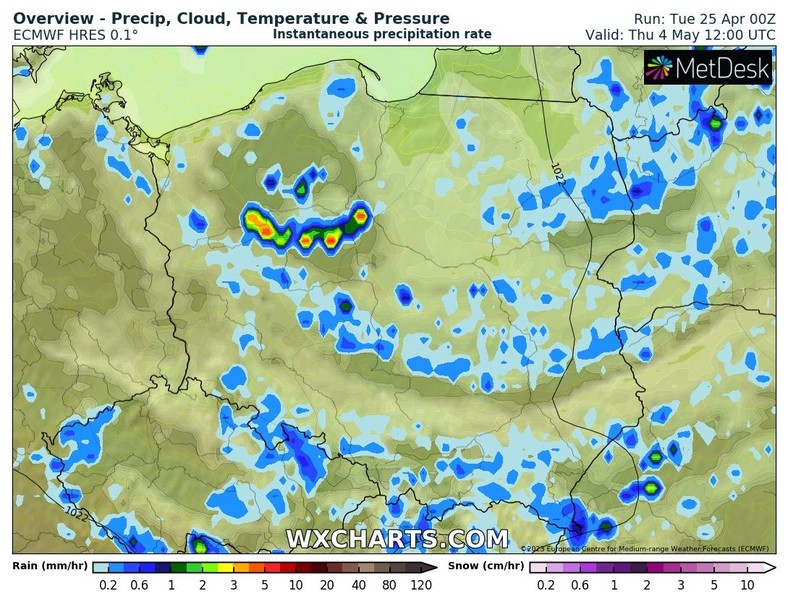 Z walki mas powietrza zwycięsko wyjdzie chłód. Niższej temperaturze towarzyszyć będzie pogoda w kratkę, to z rozpogodzeniami, to z deszczem