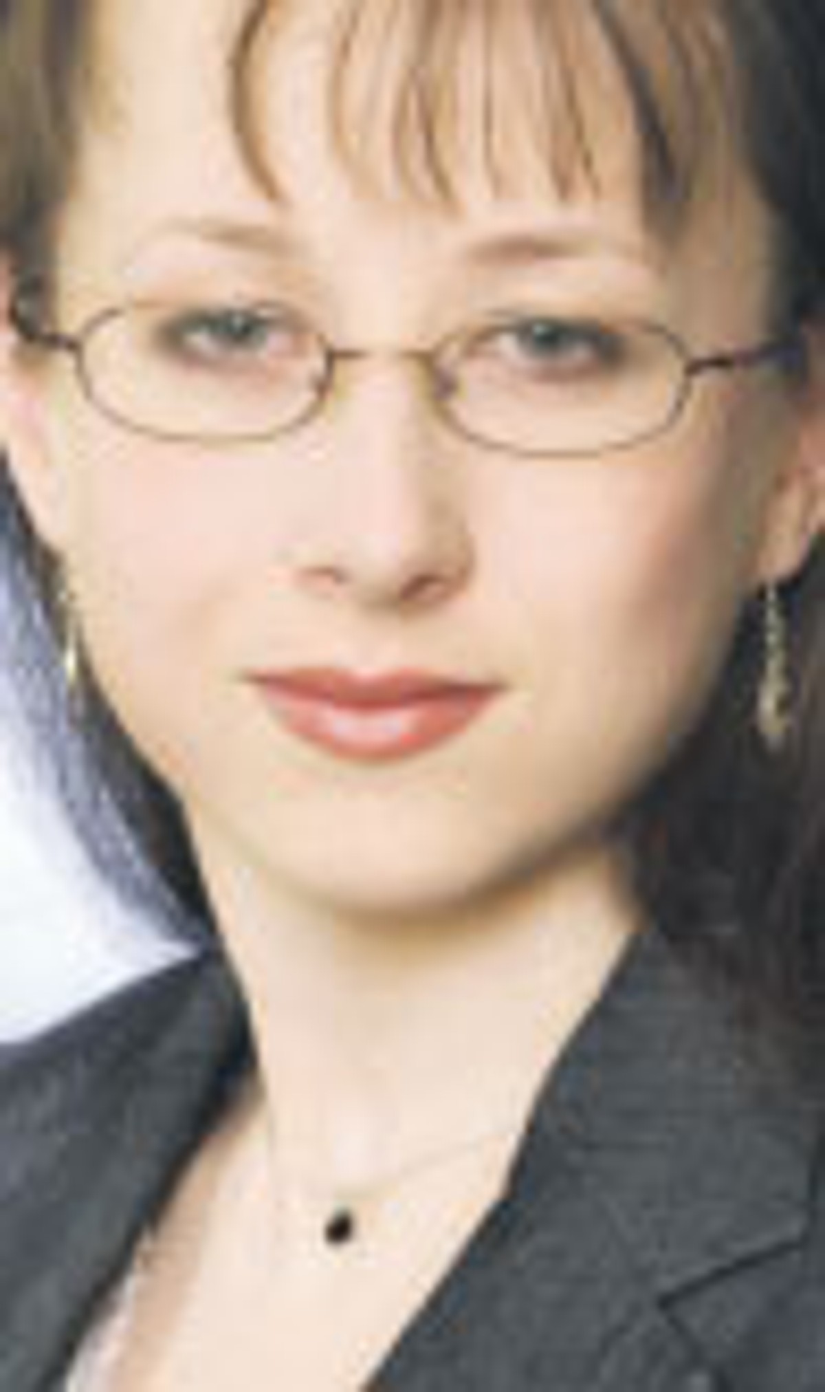 Justyna Wardak, Doradztwo Biznesowe Pricewater- houseCoopers, Grupa Energetyczna