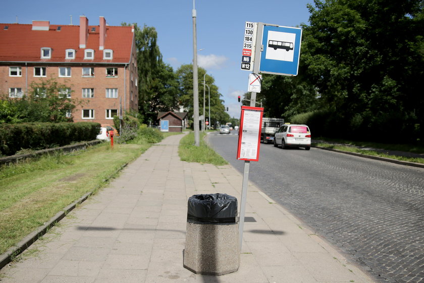 Przystanek na ul. Powstańców Warszawskich w Gdańsku 