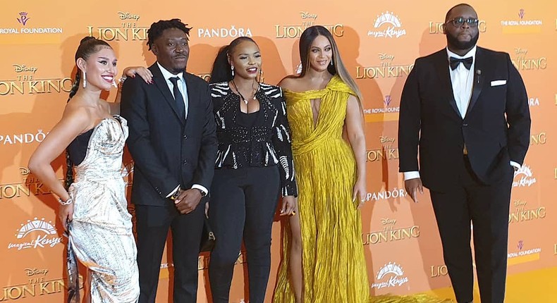 Yemi Alade with Beyonve at the Lion King movie premiere  in London 