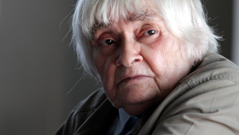 Maria Janion - historyk literatury, krytyk literacki, znawczyni polskiego i europejskiego romantyzmu, profesor Instytutu Badań Literackich PAN, autorka kilkunastu książek, które zmieniły oblicze polskiej humanistyki, kończy w sobotę 24 grudnia 90 lat.