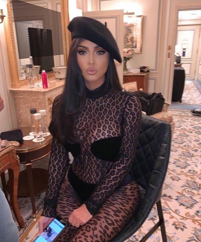 Kim Kardašijan sa beretkom