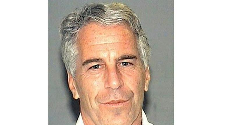 US justice officials are investigating how Jeffrey Epstein, one of America's most high-profile on-remand detainees, was able to kill himself when he was supposed to be under close watch