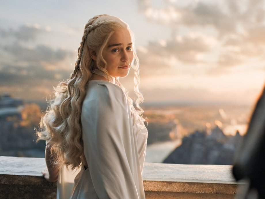 Emilia Clarke is known for her blonde locks as Daenerys Targaryen.