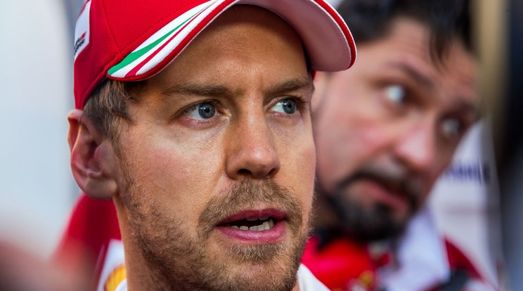 Sebastian Vettel hiányolja jó barátját, Michael Schumachert /Fotó: AFP