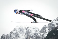 Ryoyu Kobayashi skoczył 291 metrów! Zobacz nieprawdopodobny lot Japończyka [WIDEO]