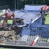 Srušen stadion, ilustracija