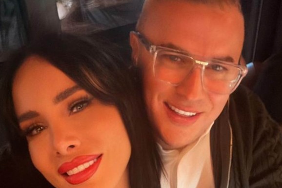 PECA GRLI ALEKSANDRU SUBOTIĆ, POKAZALI KOLIKO SE VOLE Objavila sliku sa mužem u jeku skandala sa Majom i Stanijom, pa poručila: "Mogu samo da nas mrze"