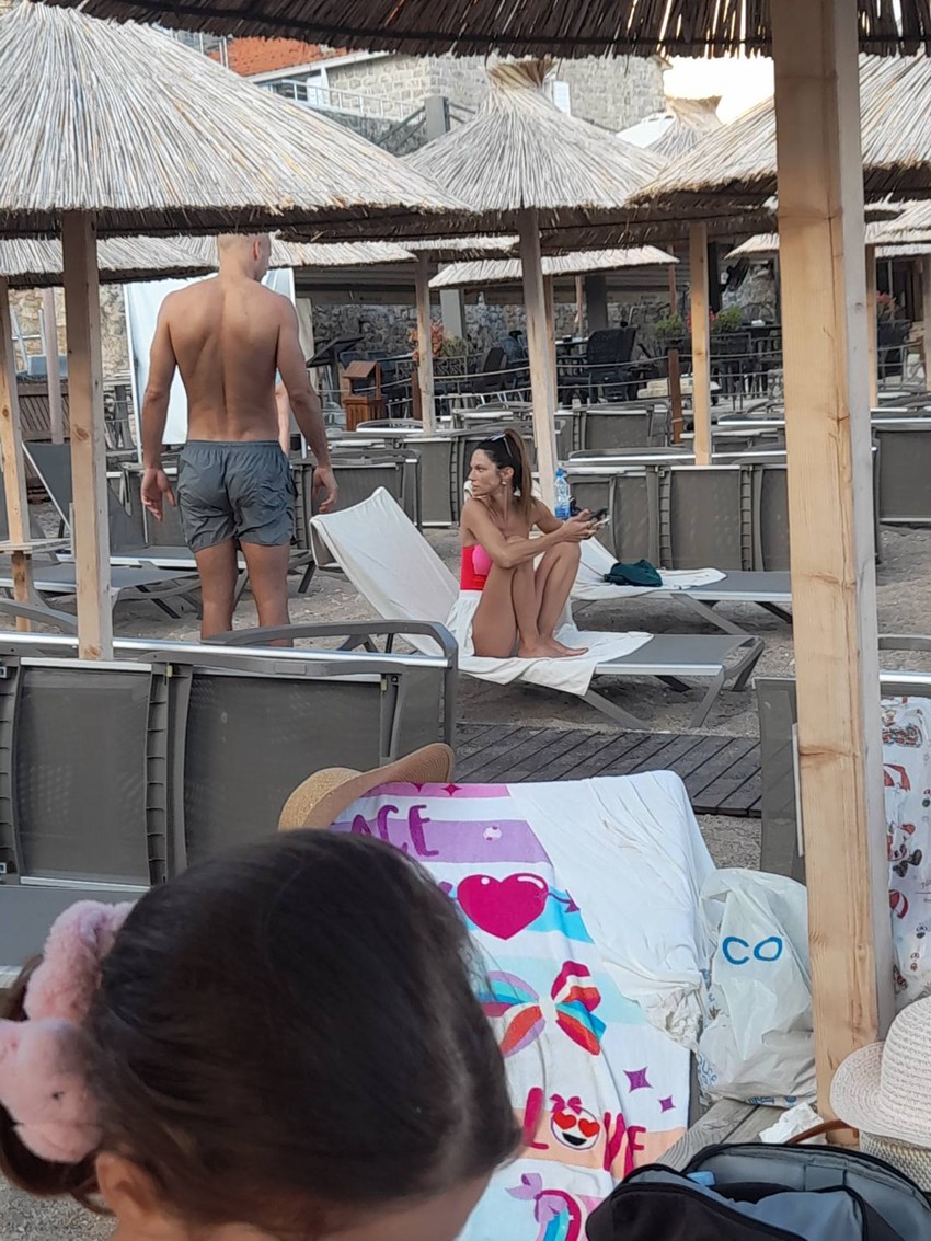 Danijela Dimitrovska i Jevrem Kosnić na Crnogorskom primorju