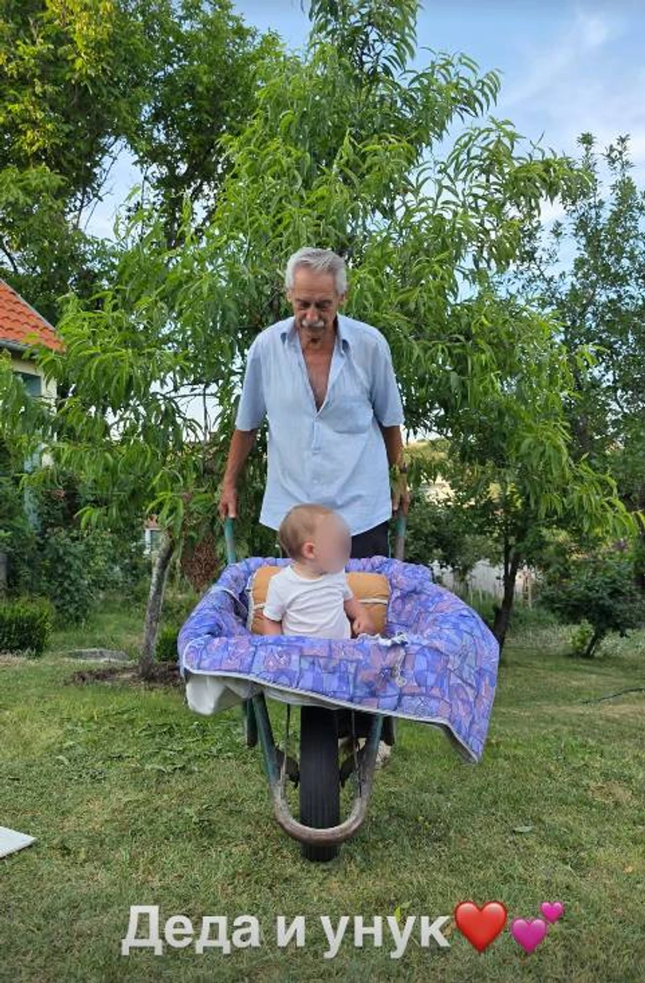Milan Vasić sa sinom na Kosovu