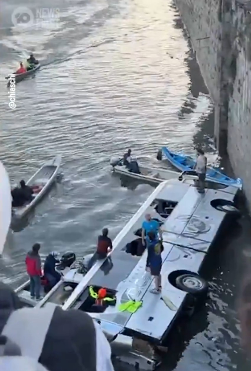Vozač autobusa je preminuo od zadobijenih povreda